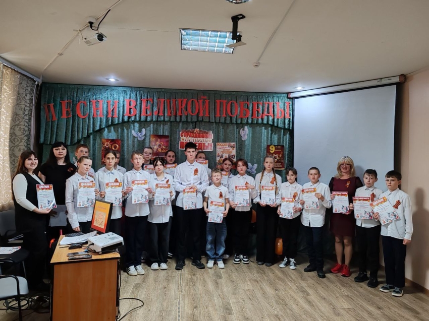 #Победа80: Воспитанники реабилитационного центра «Спасатель» почтили память героев и поддержали бойцов СВО